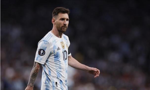 拼融资、谋上市、打价格战，无人物流车赛道“卷疯了”